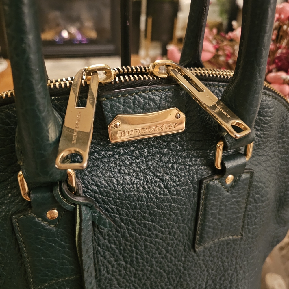 ‼️Sale‼️Burberry Green Leather Women's Bag - Picture 3 of 16